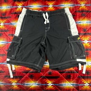 Nike Board Shorts Mens Large Drawstring Vintage Cargo Black White Surf Skate